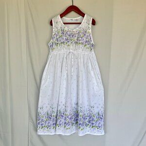 La Cera 100% Cotton White Lavender Primrose Floral Print Sleeveless Night Gown